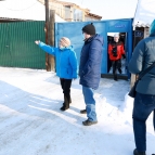 
											Журналистский санитарный патруль и члены ОНФ оценили качество уборки дворов от снега и наледи									