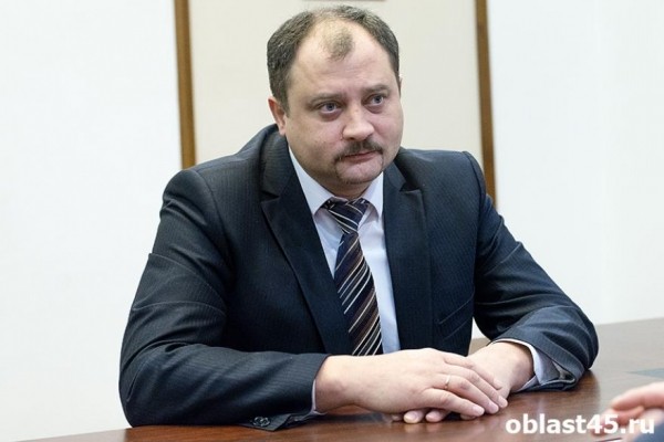 Бывший глава города Кургана ушёл с должности советника директора КМЗ 