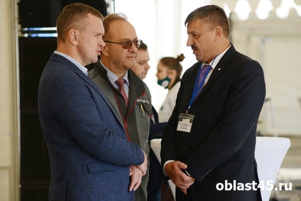 Один из флагманов курганской промышленности празднует юбилей Один из флагманов курганской промышленности празднует юбилей