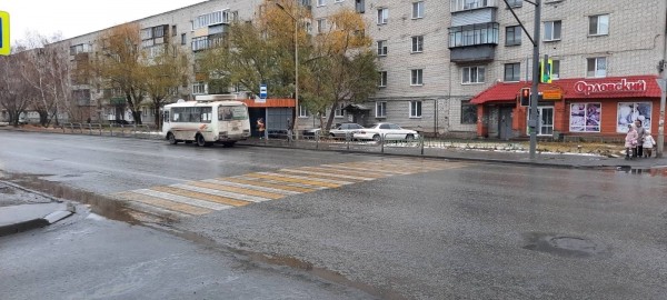 В Кургане ищут водителя, который скрылся с места ДТП