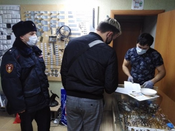Профилактические мероприятия с участием Росгвардии проходят в Зауралье (видео) Профилактические мероприятия с участием Росгвардии проходят в Зауралье (видео)