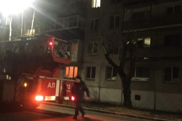 В курганском микрорайоне во время пожара пострадала 71-летняя женщина