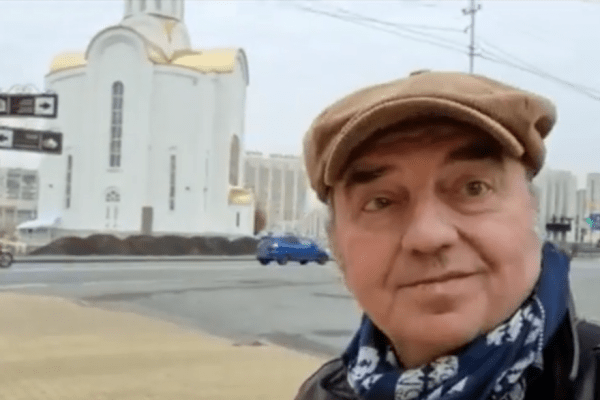 Музыканта Владимира Шахрина восхитили старинные дома в центре Кургана 