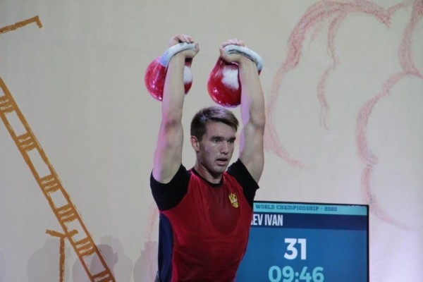 Зауральский гиревик завоевал золото на мировом чемпионате