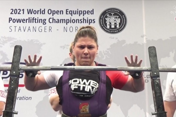 Шадринская спортсменка взяла серебро на чемпионате мира по пауэрлифтингу Шадринская спортсменка взяла серебро на чемпионате мира по пауэрлифтингу
