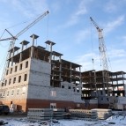 Губернатор Вадим Шумков проконтролировал ход возведения социальных объектов в Заозерном и обсудил с Надеждой Дубив строительство бассейна
Губернатор Вадим Шумков проконтролировал ход возведения социальных объектов в Заозерном и обсудил с Надеждой Дубив строительство бассейна