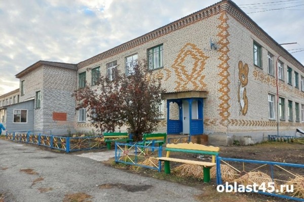 Власти Курганской области накажут сотрудников детдома после видео с истязаниями малыша
