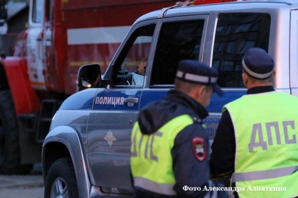 Инспекторы ГИБДД в Курганской области прямо на дорогах задержали 60 автомобилей должников