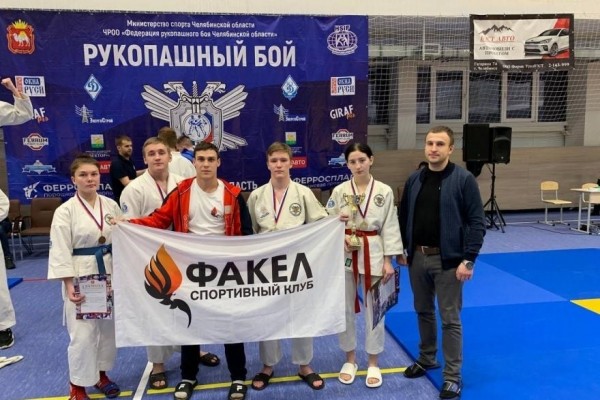 Курганские рукопашники успешно выступили на первенстве Урала