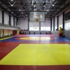 Курганские спортсмены готовятся к соревнованиям в капитально отремонтированном Центре единоборств
Курганские спортсмены готовятся к соревнованиям в капитально отремонтированном Центре единоборств