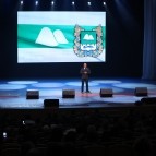 
											Вадим Шумков поздравил сотрудников Курганской областной клинической больницы с 75-летием медучреждения									