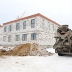 Губернатор Вадим Шумков поручил ускорить темпы строительства детского сада в Шадринске
Губернатор Вадим Шумков поручил ускорить темпы строительства детского сада в Шадринске