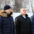 
											На новом Чимеевском храме начали устанавливать купола 									