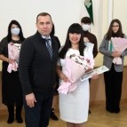 
											Губернатор Вадим Шумков вручил областные молодёжные премии									