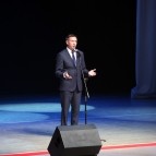 
											Вадим Шумков поздравил сотрудников Курганской областной клинической больницы с 75-летием медучреждения									