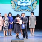 
											Вадим Шумков поздравил сотрудников Курганской областной клинической больницы с 75-летием медучреждения									