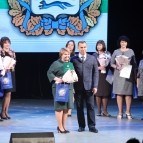 
											Вадим Шумков поздравил сотрудников Курганской областной клинической больницы с 75-летием медучреждения									