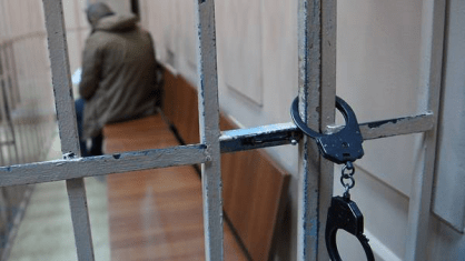 В Кетовском районе по обвинению в умышленном причинении тяжкого вреда здоровью, повлекшего смерть потерпевшего под стражу заключен местный житель