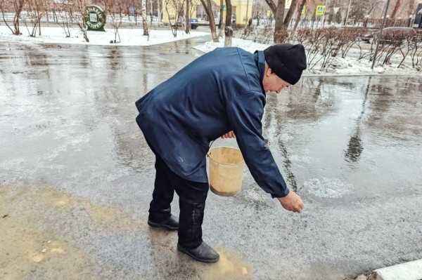 Улицы Кургана превратились в каток Улицы Кургана превратились в каток