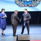 
											Вадим Шумков поздравил сотрудников Курганской областной клинической больницы с 75-летием медучреждения									