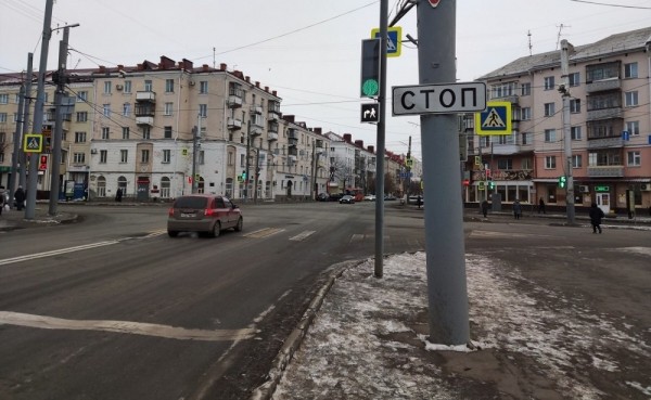 В курганской ГИБДД объяснили появление новых светофоров на дорогах В курганской ГИБДД объяснили появление новых светофоров на дорогах