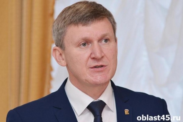 Влияние пандемии на экономику и социальный ориентир госбюджета: курганские депутаты оценили ответы Путина прессе