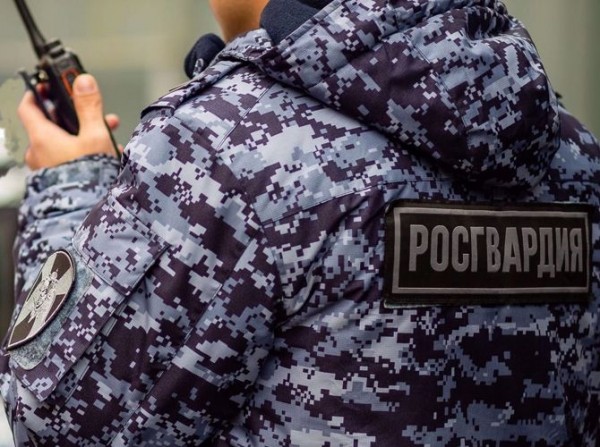 В Кургане сотрудники Росгвардии задержали подозреваемого в незаконном хранении наркотиков