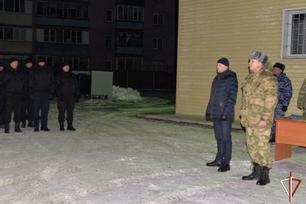 Спецназ Росгвардии из служебной командировки на Северный Кавказ встретили в Зауралье Спецназ Росгвардии из служебной командировки на Северный Кавказ встретили в Зауралье