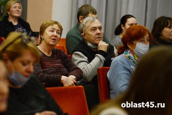 «Высоцкий – это вселенная». Курганцы каждый день поют песни артиста «Высоцкий – это вселенная». Курганцы каждый день поют песни артиста