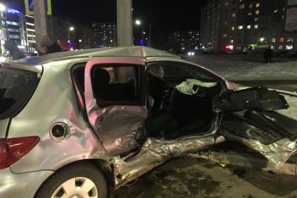В Кургане произошло ДТП со смертельным исходом В Кургане произошло ДТП со смертельным исходом