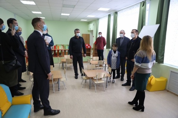 На малой родине губернатора Шумкова отремонтировали школу На малой родине губернатора Шумкова отремонтировали школу