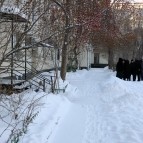
											Губернатор Вадим Шумков провел выездное совещание по уборке дорог и дворов Кургана									