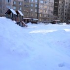 
											Гуртование снега и другие особенности зимней уборки города посмотрели в ходе объезда специалисты									