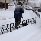 Заместитель главы региона Константин Малышев и глава города Кургана Елена Ситникова проконтролировали организацию уборки улиц и дворов
Заместитель главы региона Константин Малышев и глава города Кургана Елена Ситникова проконтролировали организацию уборки улиц и дворов