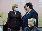 
											Лариса Кокорина проконтролировала кол-центры по работе с больными коронавирусной инфекцией									