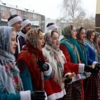 
											Ветеранов поздравили с Днём защитника Отечества праздничными уличными и домашними концертами									