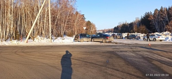 Курганцы получили травмы в аварии на трассе Иртыш