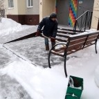 Заместитель главы региона Константин Малышев и глава города Кургана Елена Ситникова проконтролировали организацию уборки улиц и дворов
Заместитель главы региона Константин Малышев и глава города Кургана Елена Ситникова проконтролировали организацию уборки улиц и дворов