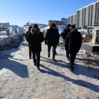 
											Заместитель главы региона Константин Малышев проконтролировал строительство социальных объектов и качество уборки дворов в Кургане									