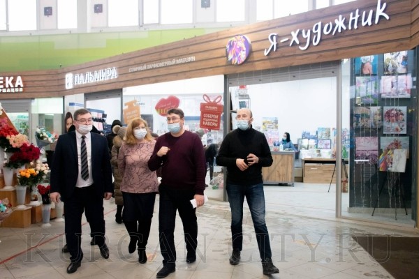 На центральном рынке Кургана колбасы будут висеть «по-европейски» На центральном рынке Кургана колбасы будут висеть «по-европейски»