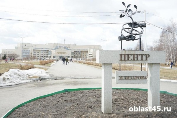 В курганском Центре Илизарова пациенту заменили сустав на протез В курганском Центре Илизарова пациенту заменили сустав на протез