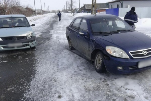 В Зауралье за сутки произошло 13 дорожных происшествий