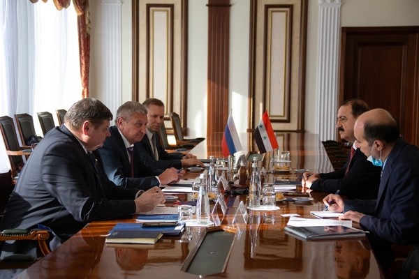Сенатор РФ Сергей Муратов предложил сирийских студентов учить в КГУ
