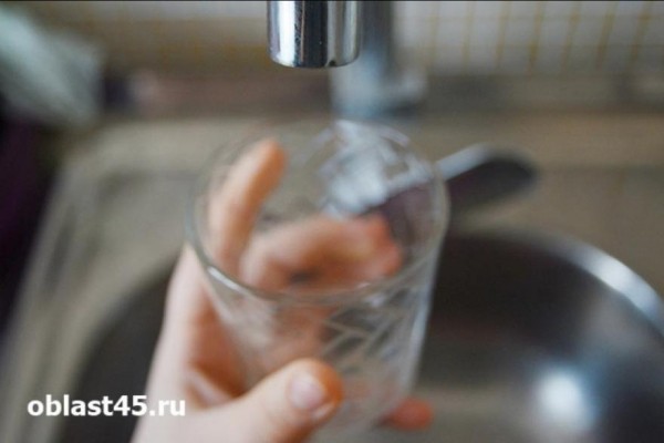 Курганцы в выходной остались без холодной воды Курганцы в выходной остались без холодной воды