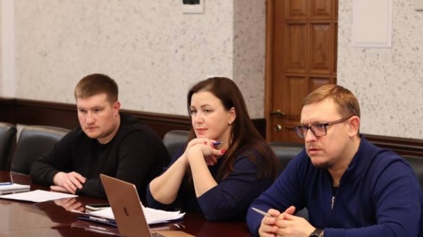 В Екатеринбурге обсудили организационно-подготовительные вопросы к Фестивалю ВФСК ГТО среди трудовых коллективов В Екатеринбурге обсудили организационно-подготовительные вопросы к Фестивалю ВФСК ГТО среди трудовых коллективов