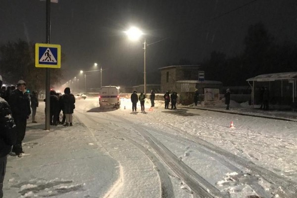 В Кургане насмерть сбили подростка на пешеходном переходе по Мостостроителей