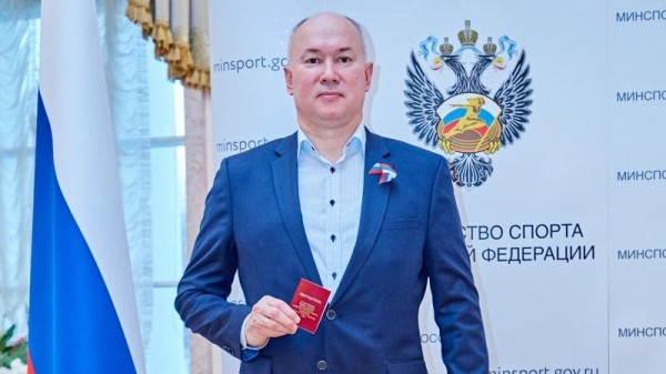 В Минспорте России вручили золотые знаки отличия ГТО В Минспорте России вручили золотые знаки отличия ГТО
