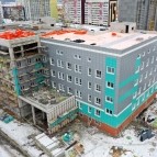 Губернатор оценил ход строительства важнейших социальных объектов Кургана
Губернатор оценил ход строительства важнейших социальных объектов Кургана
