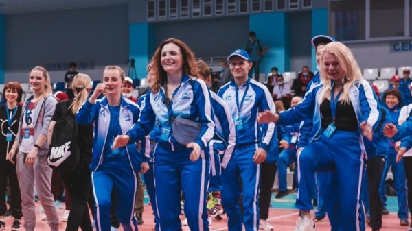 СПОРТИВНАЯ СТРАНА: КАК В РОССИИ РАЗВИВАЕТСЯ ВОЗРОЖДЕННЫЙ КОМПЛЕКС ГТО