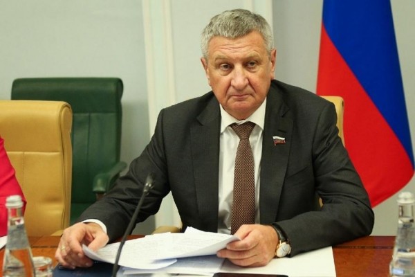 Сенатор Сергей Муратов провёл встречу с сирийской делегацией в Совфеде Сенатор Сергей Муратов провёл встречу с сирийской делегацией в Совфеде